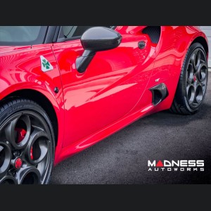 Alfa Romeo 4C Carbon Fiber Badge Cover Kit - Alfa Romeo Logo in Red